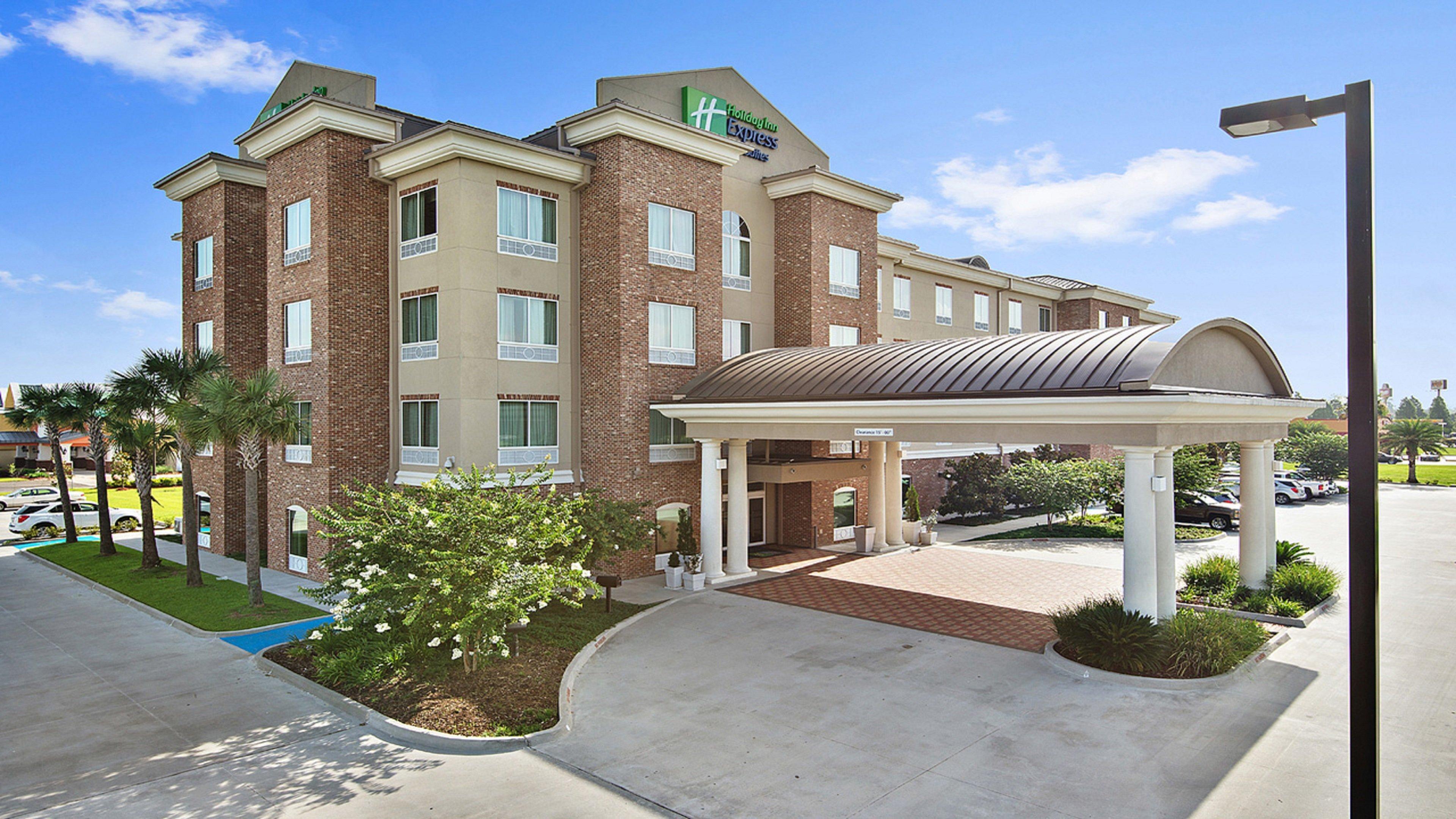 Holiday Inn Express & Suites Gonzales, An Ihg Hotel Buitenkant foto